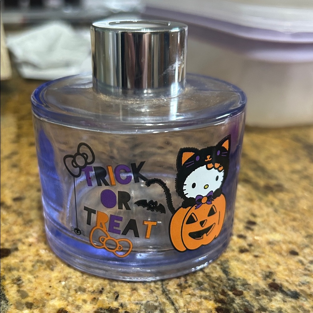 Hello Kitty Trick or Treat glass holder - Purple and Orange
